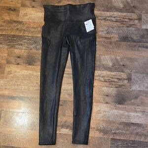 Spanx Faux Leather Leggings Very Black High Waisted Shapewear Womens Medium NEW